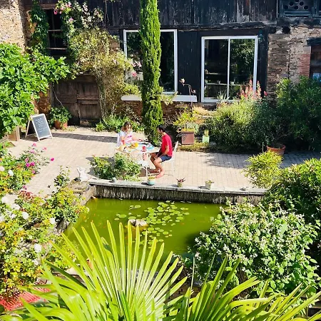 Frühstückspension Et Maison D Hotes A La Placette Albigeoise Pres D Albi